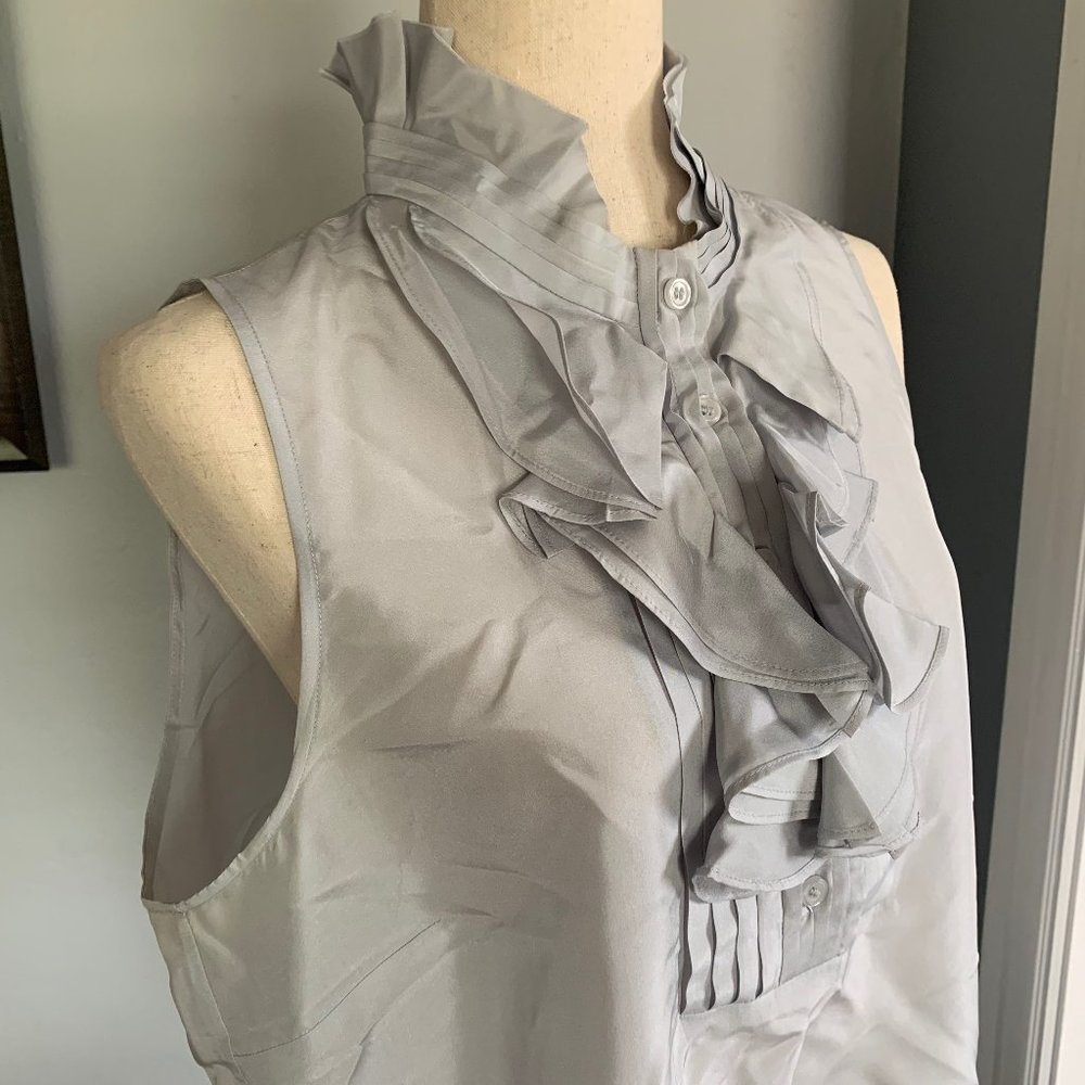 100% Silk J.Crew Sleeveless Blouse!
